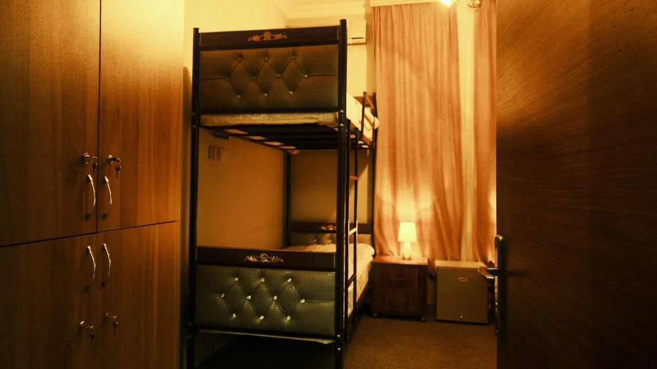 Four Boutique Hostel